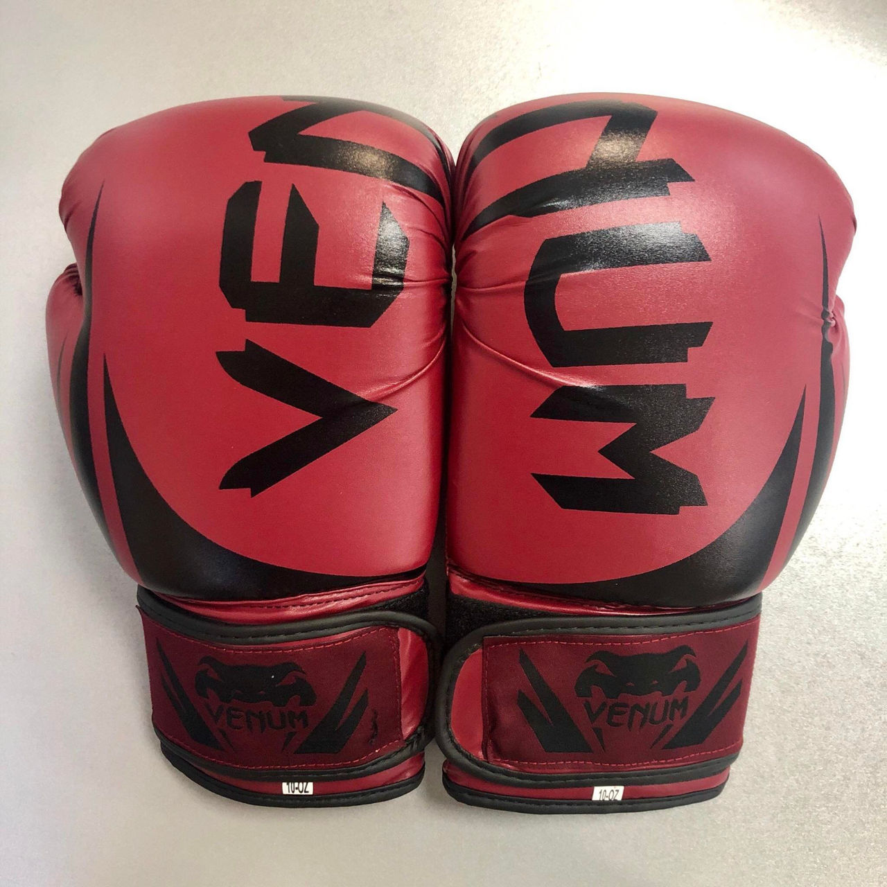 Manusi box 12 oz Venum (3909)