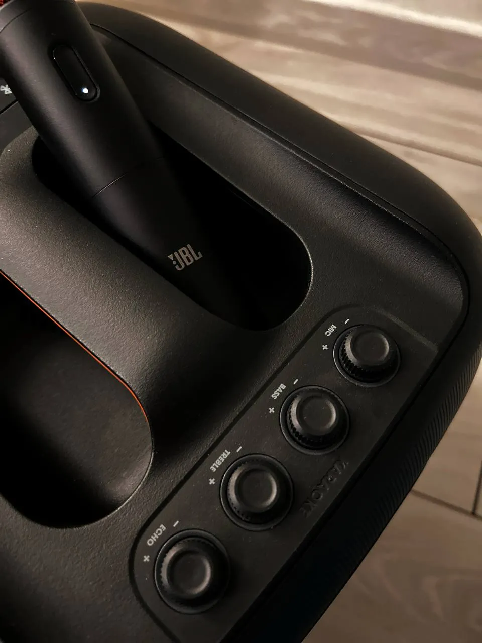 JBL Encore