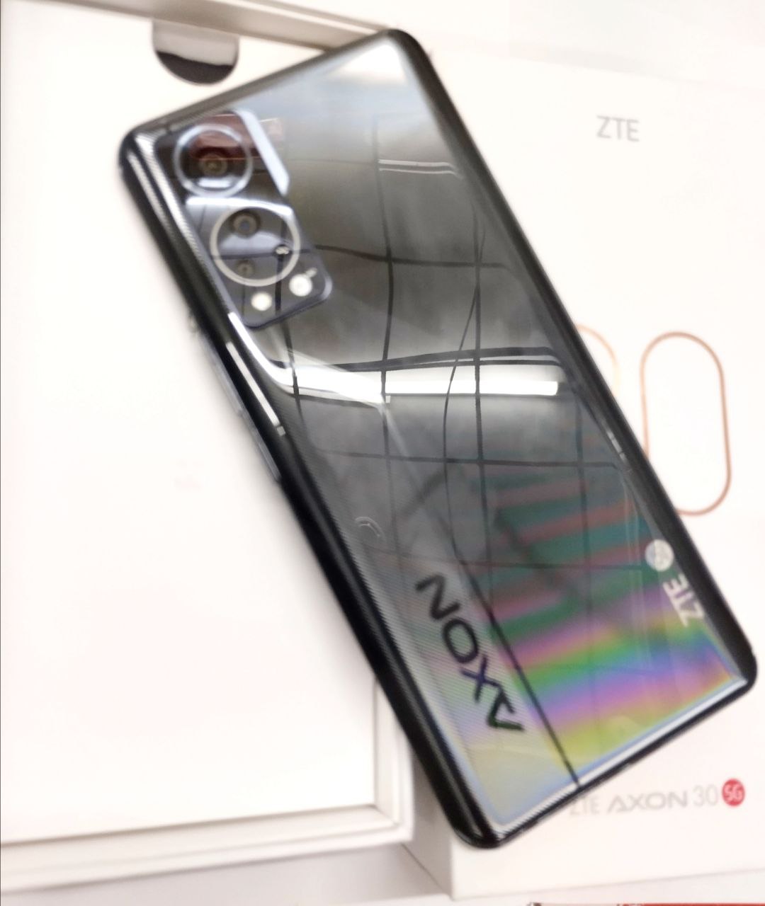 ZTE Axon 30 5G 8/128Gb 