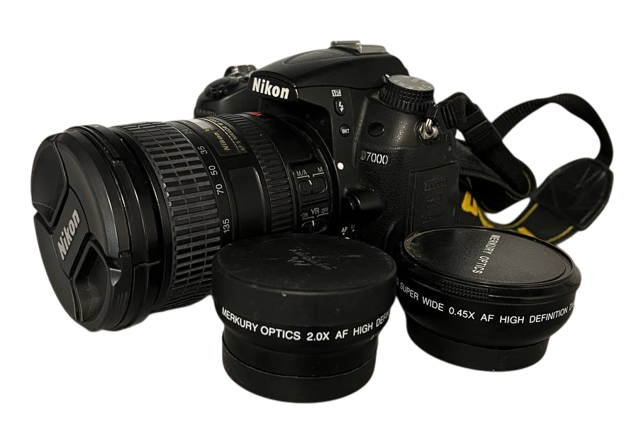 D7000