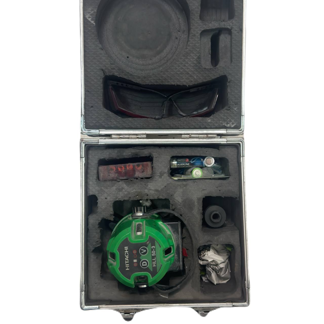 Лазерный уровень Hitachi-HiKOKI HLL50-3
