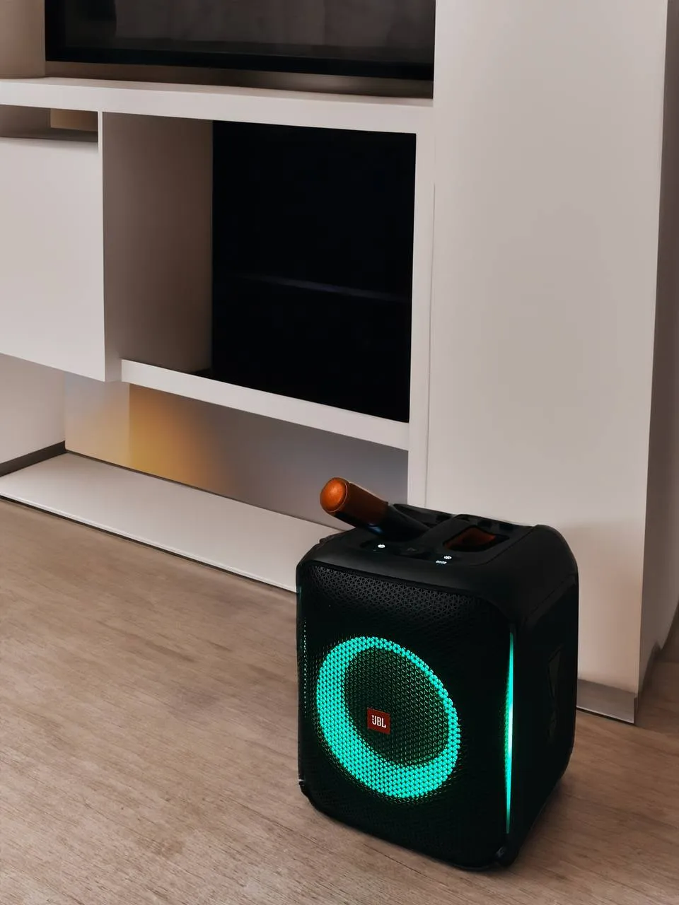 JBL Encore