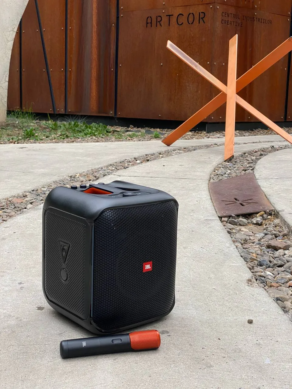JBL Encore