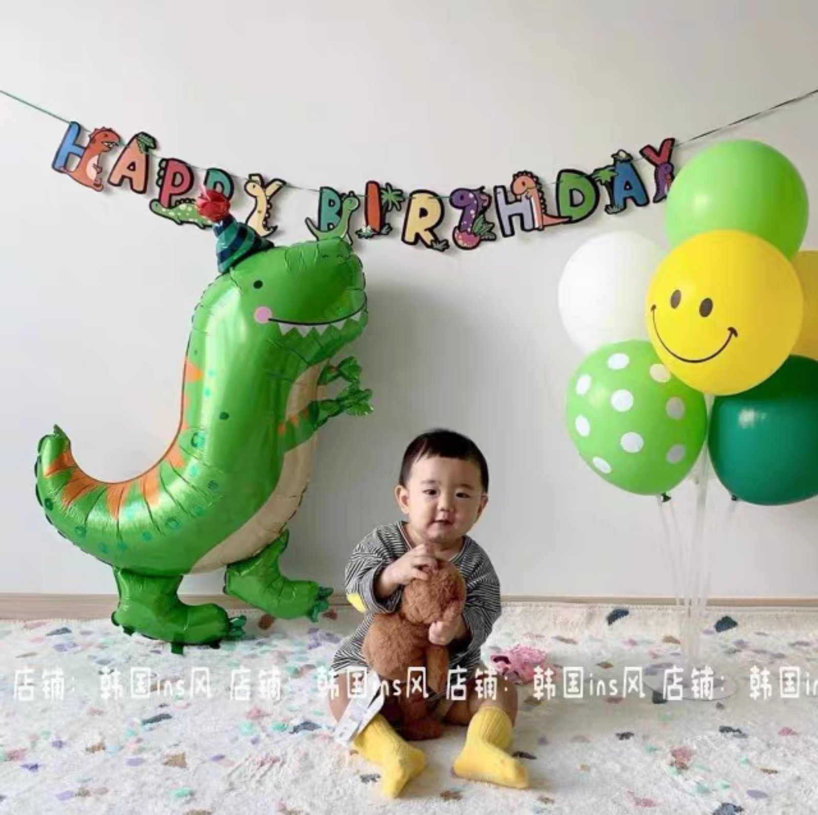 Figurina Birthday Dino