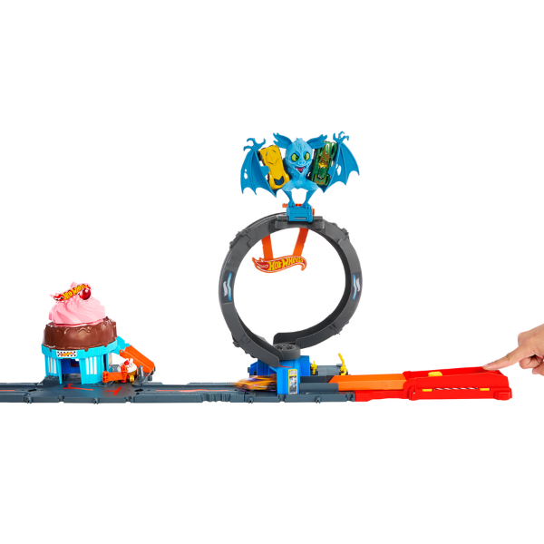 Hot Wheels Set de Joc „Atacul Liliacului” – Distracție cu Cascadorii și Aventuri
