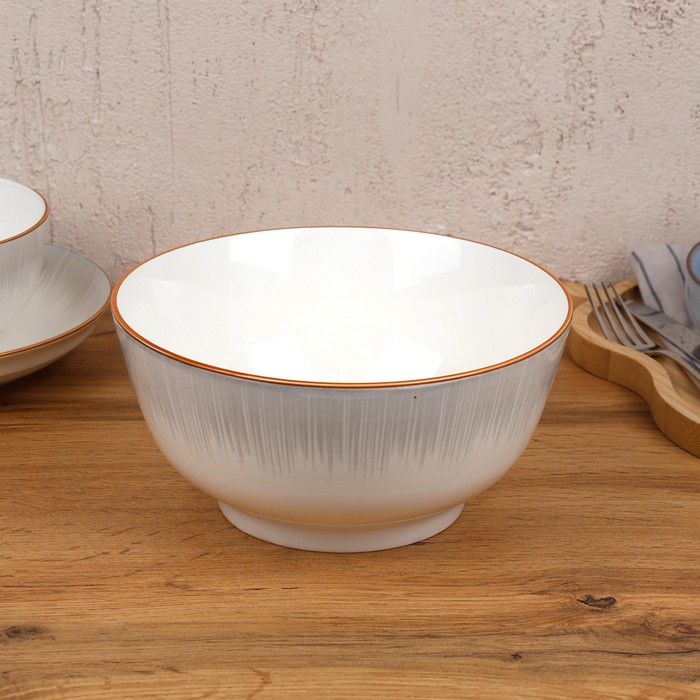 Bol din ceramică, 20.3cm, Alb – Simplitate și rafinament pentru servire