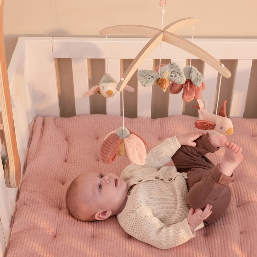 Carusel muzical cu brat din lemn - Colectia Flowers & Butterflies - Little Dutch