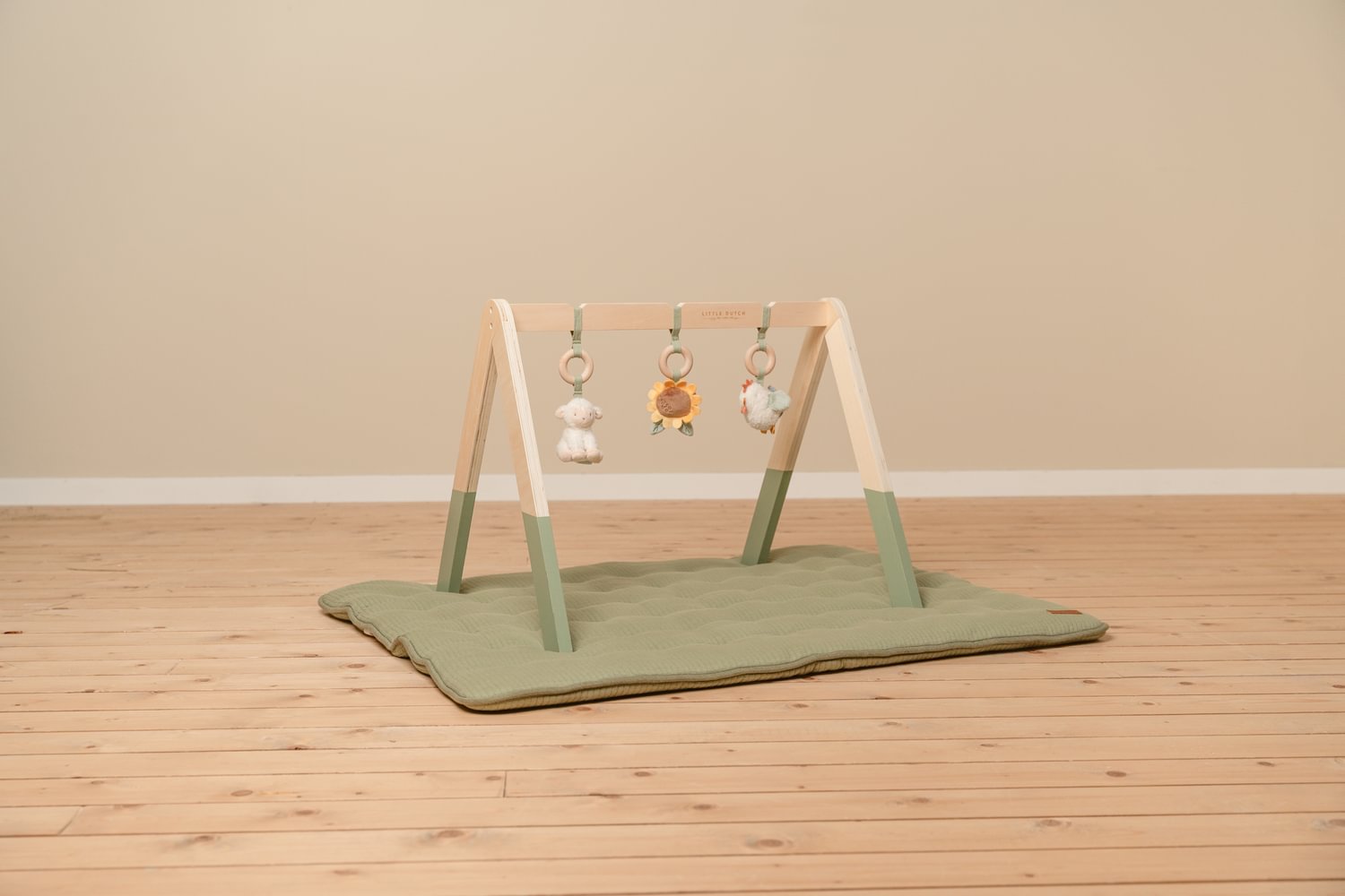 Centru de activitati pentru bebelusi - Baby Gym - colectia Little Farm - Little Dutch