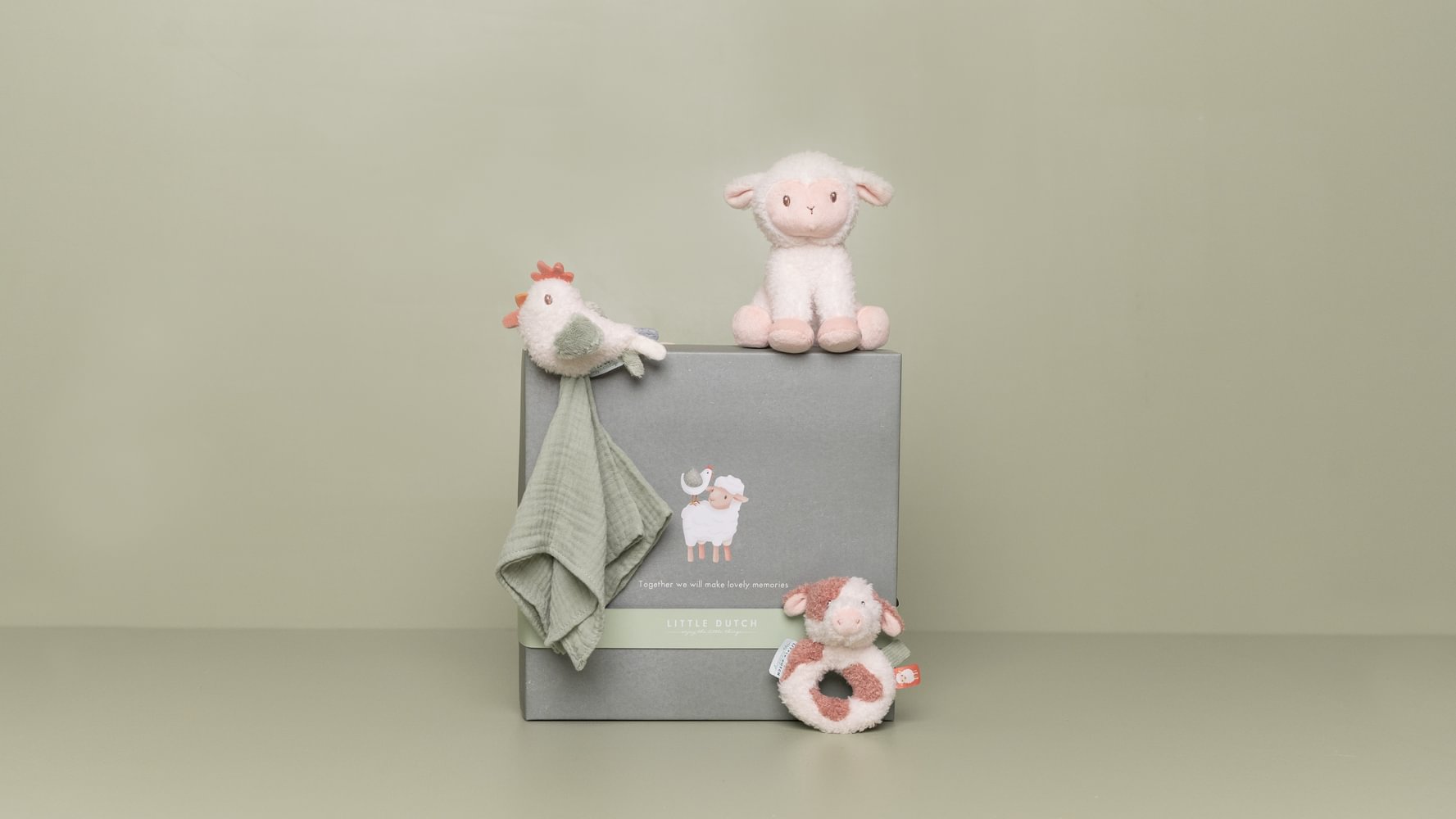 Cutie cadou pentru bebelusi - Little Farm - Little Dutch LD8815