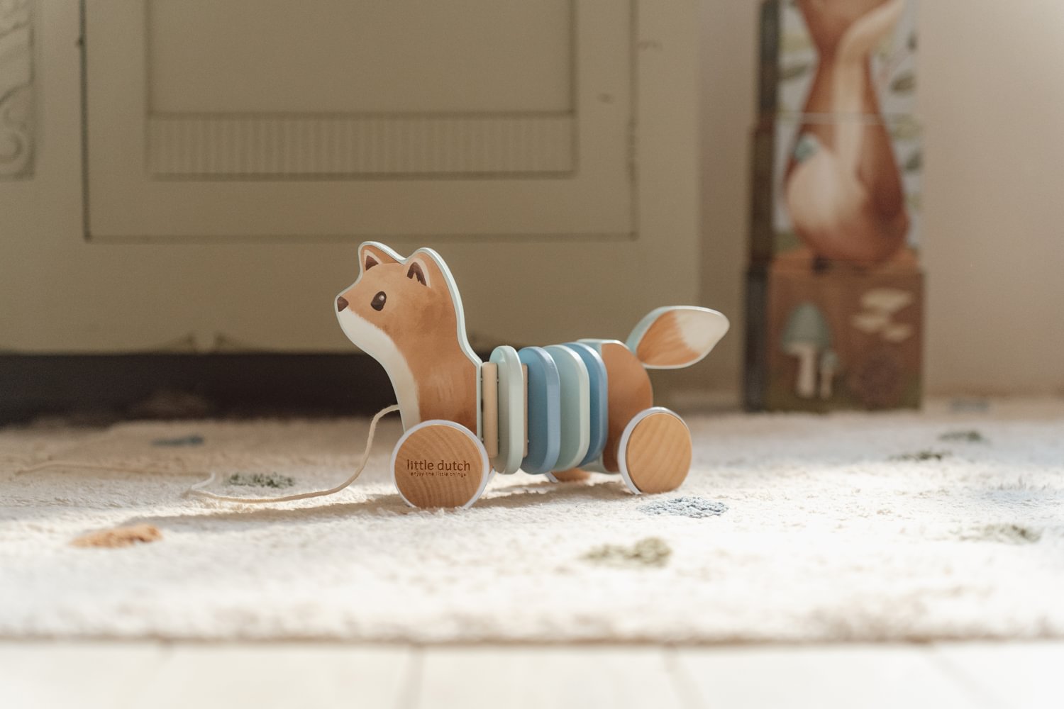 Jucarie din lemn FSC cu roti si snur pentru tras - Vulpe - Forest Friends - Little Dutch 