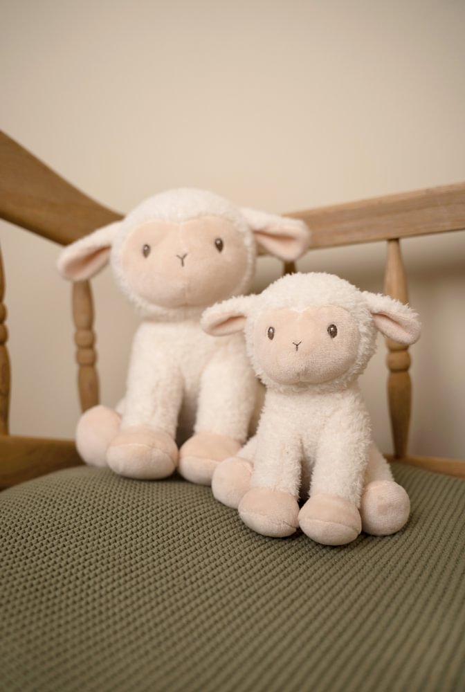 Jucarie din plus - Oita - 17 cm - Colectia Little Farm - Little Dutch 