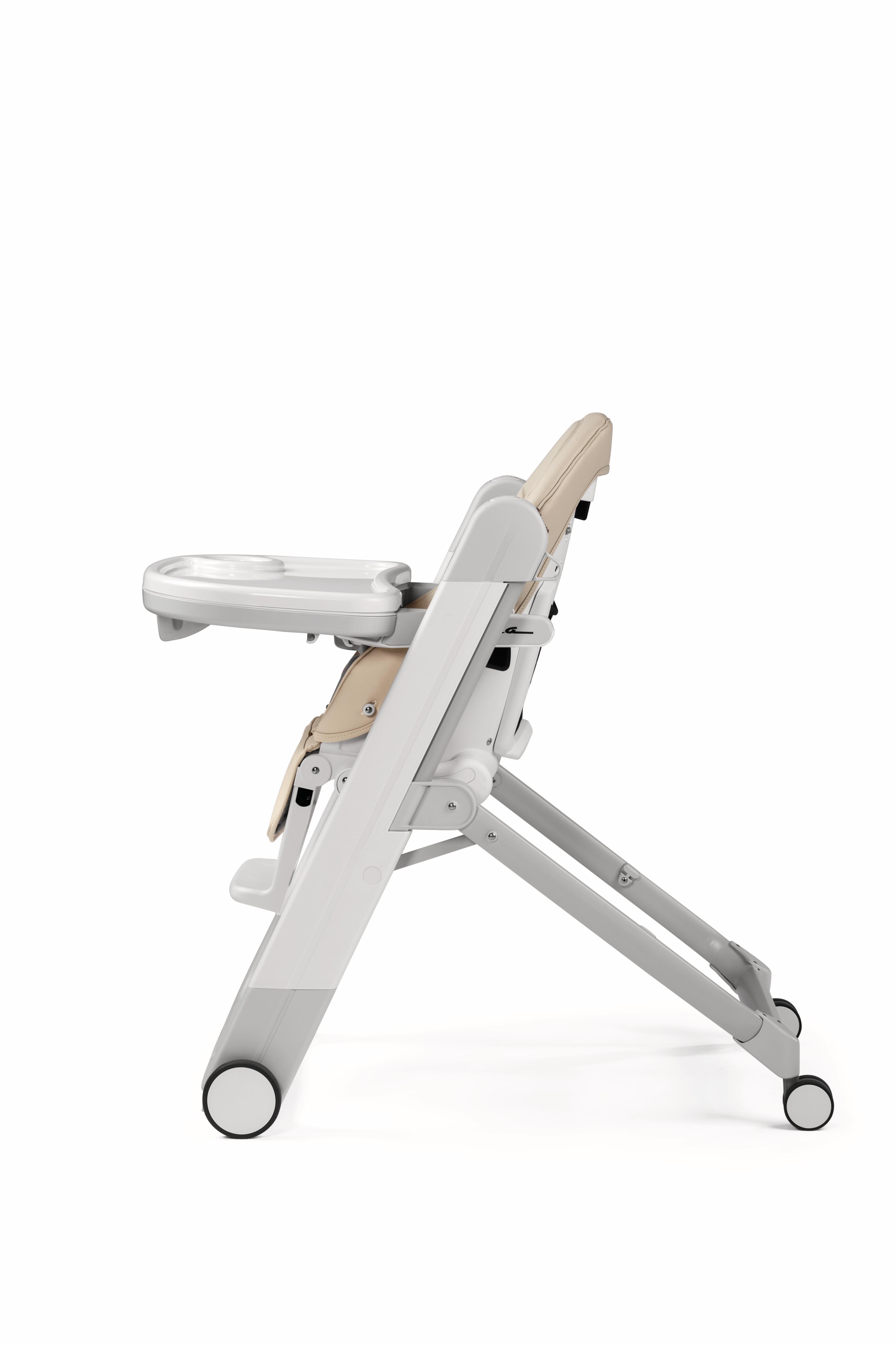 Scaun de masa Siesta Follow me Astral, Peg Perego 