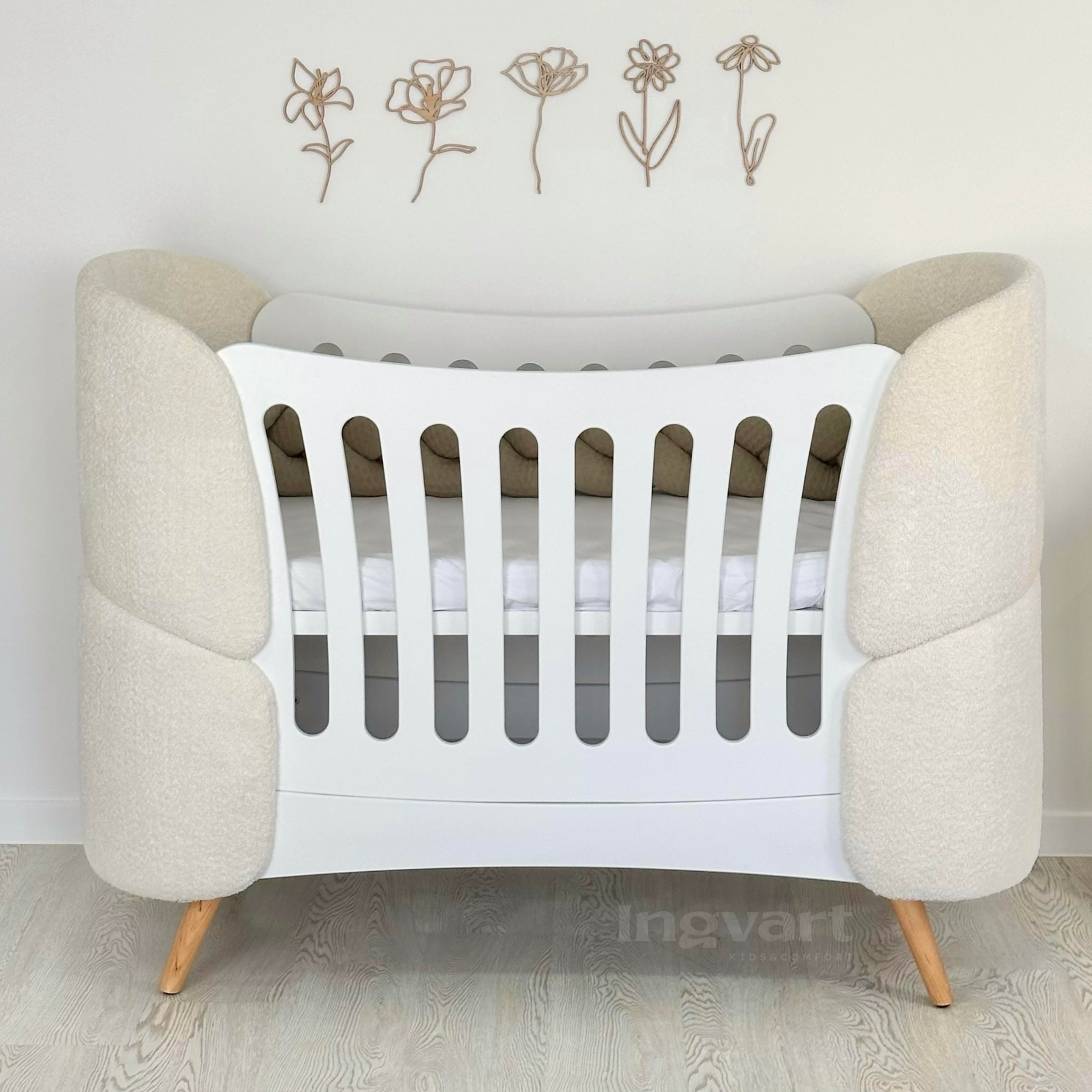 Patuc pentru copii Fly cu parti laterale din boucle, Milky 66x136cm