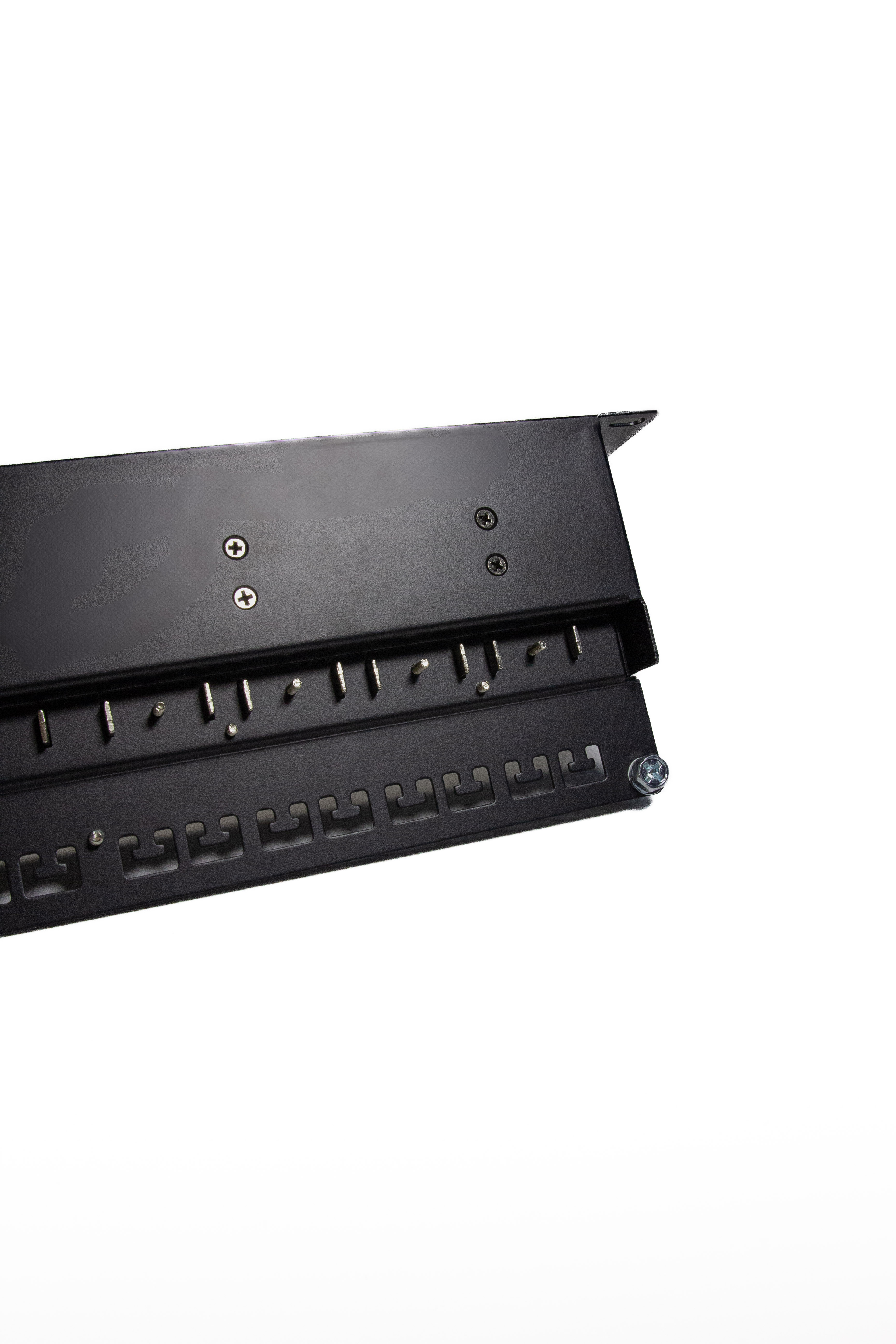 Патч панель 19"1U,IDC, кат.5е,48xRJ45, черный