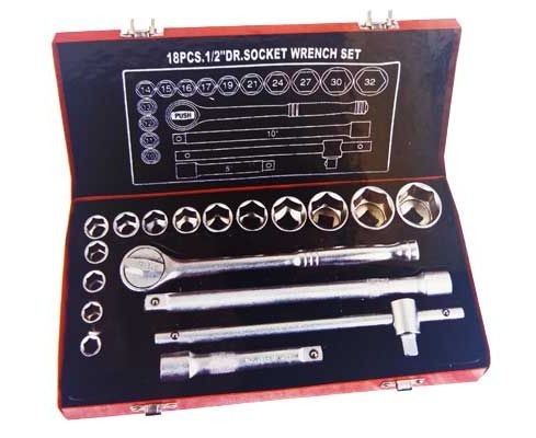 Set de chei 18 unitati (NC-05-TK 017) 