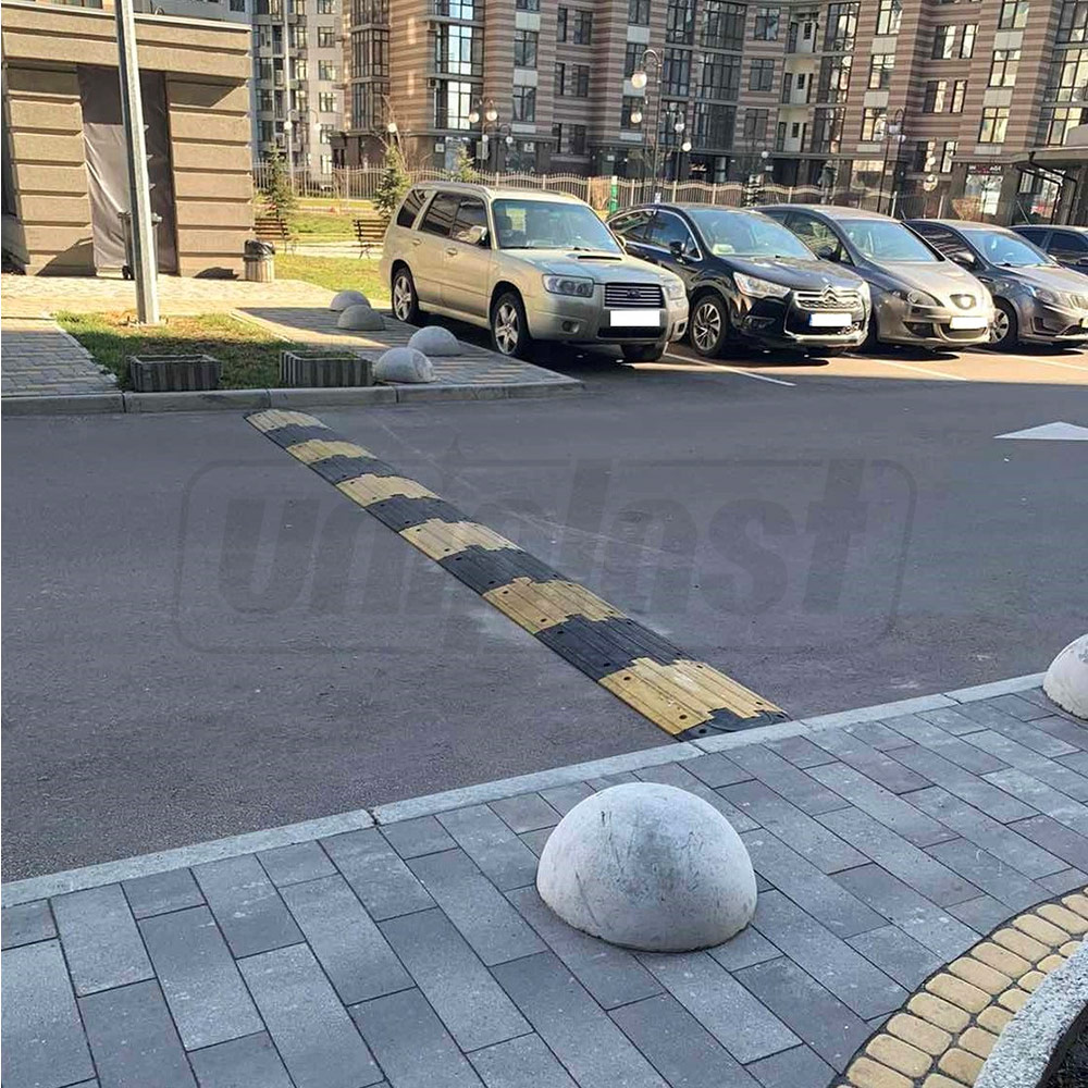 Denivelare artificiala pentru reducerea vitezei 470x490x50 (galben) C250  BRAC
