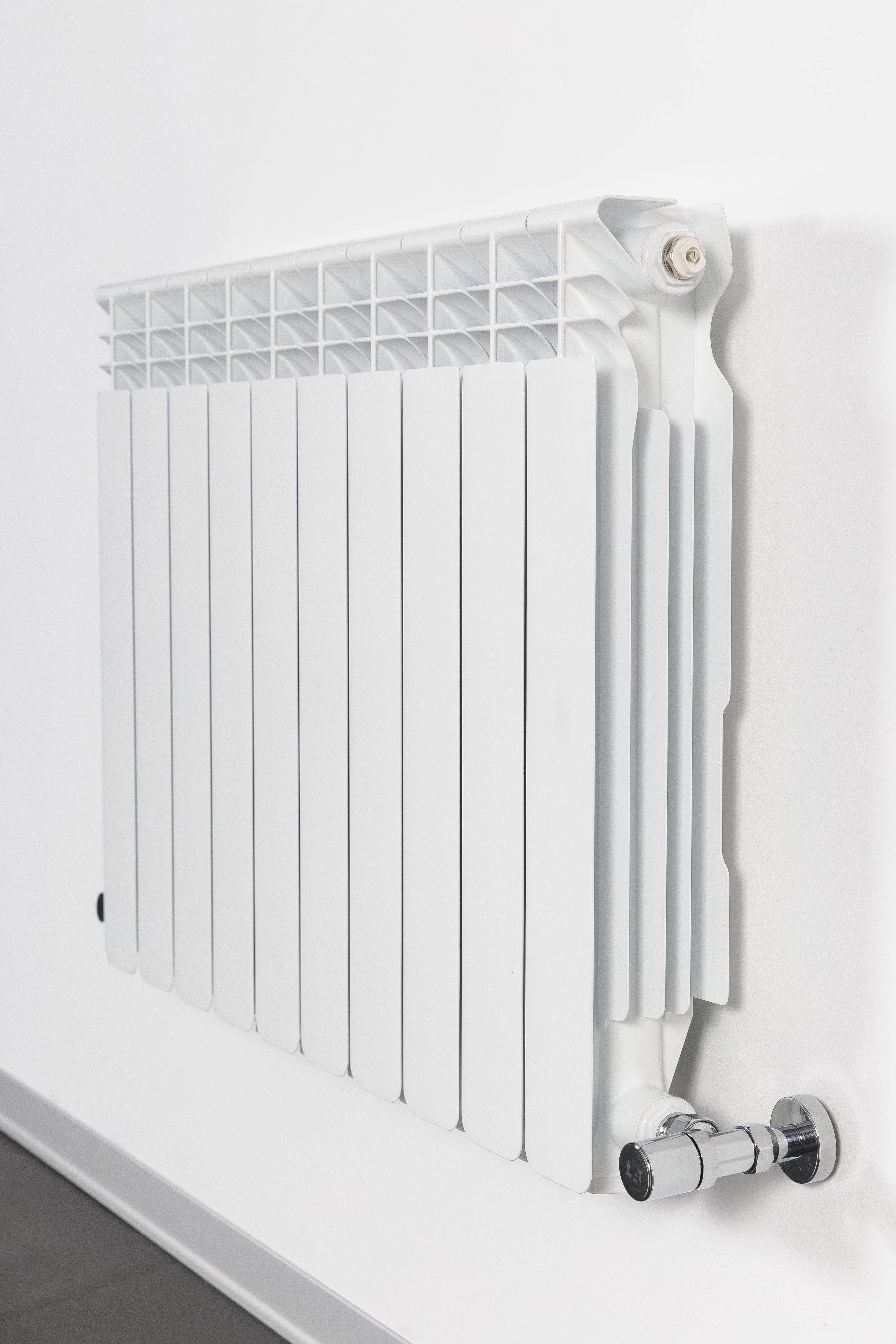 Radiator aluminiu Helyos EVO 500(578)x80 mm 0.33 L PN20 (1 sectie)  RADIATORI2000