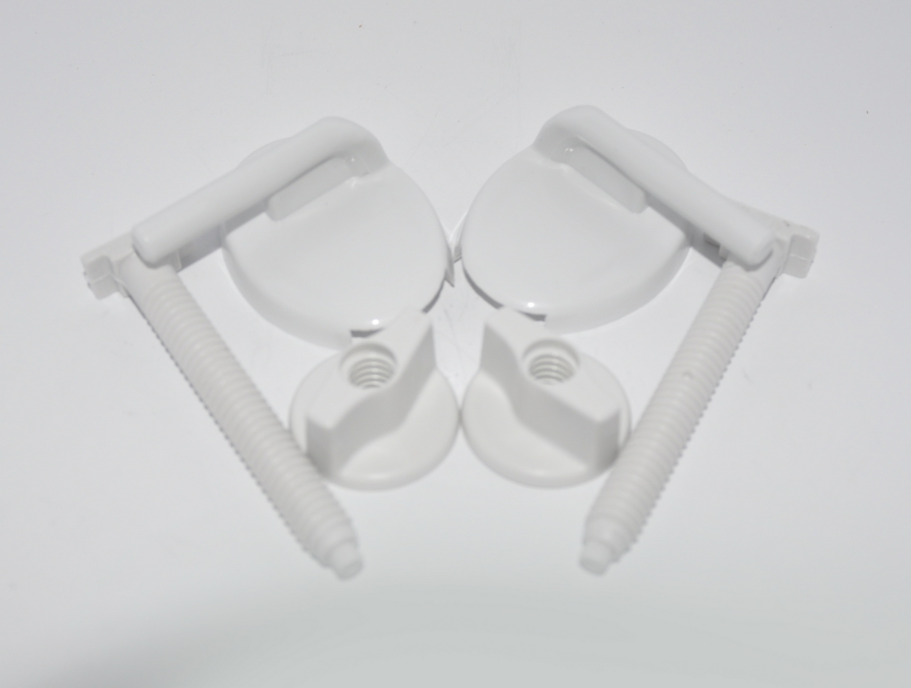 Set fixare capac WC (L=80 mm) СУ-1.10.3П  SOLOPLAST