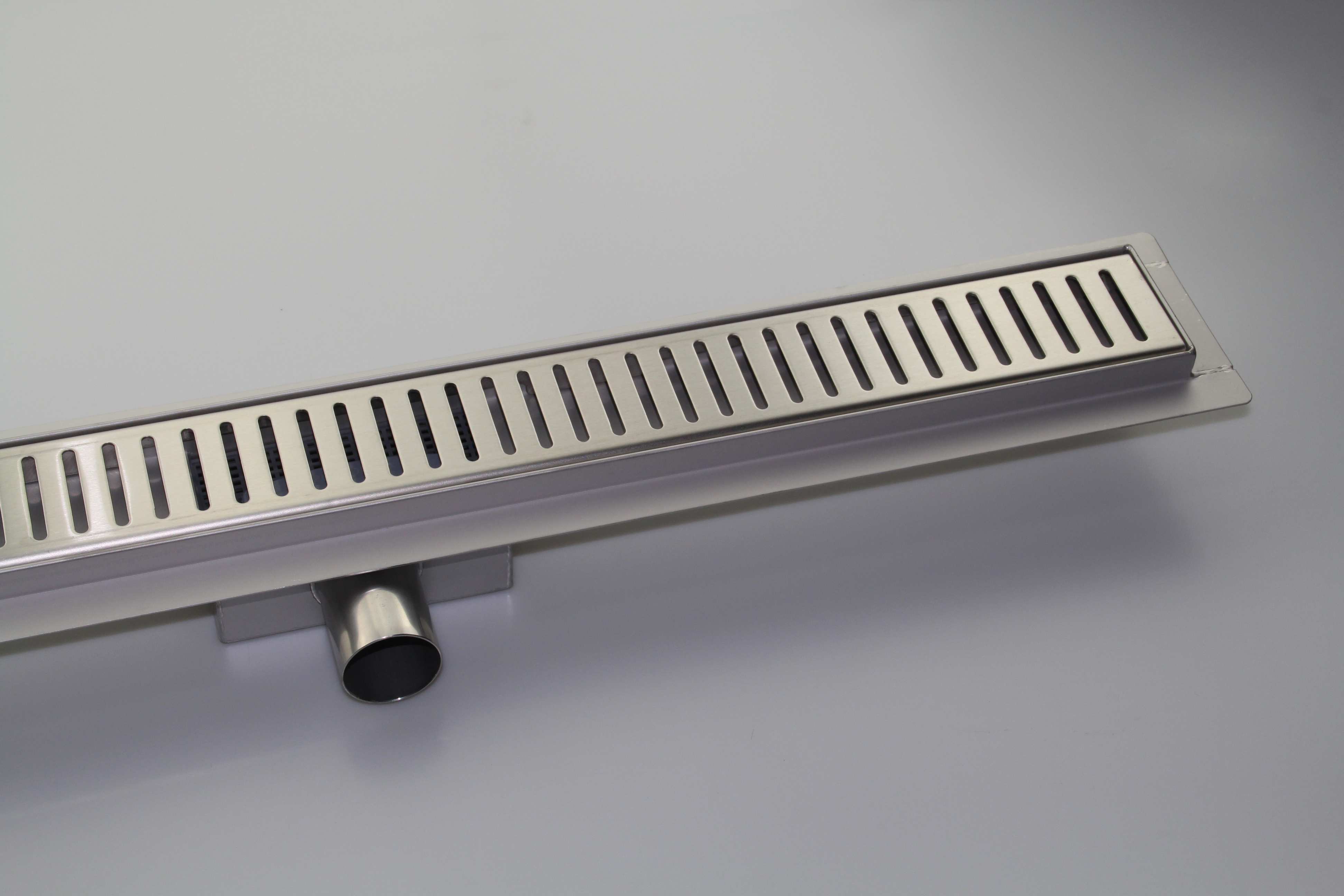 Rigola de dus lineara set 500 x 70 mm D. 50 x 90° STEP (Gratar clasic) FLH40-A2 С07  UNIPLAST