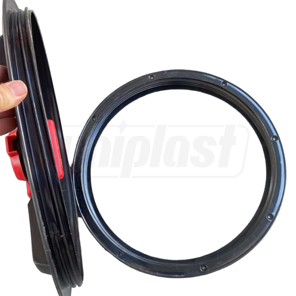 Capac cu supapa de aerisire pentru recipiente (42x47x4 cm)  LITOLAN