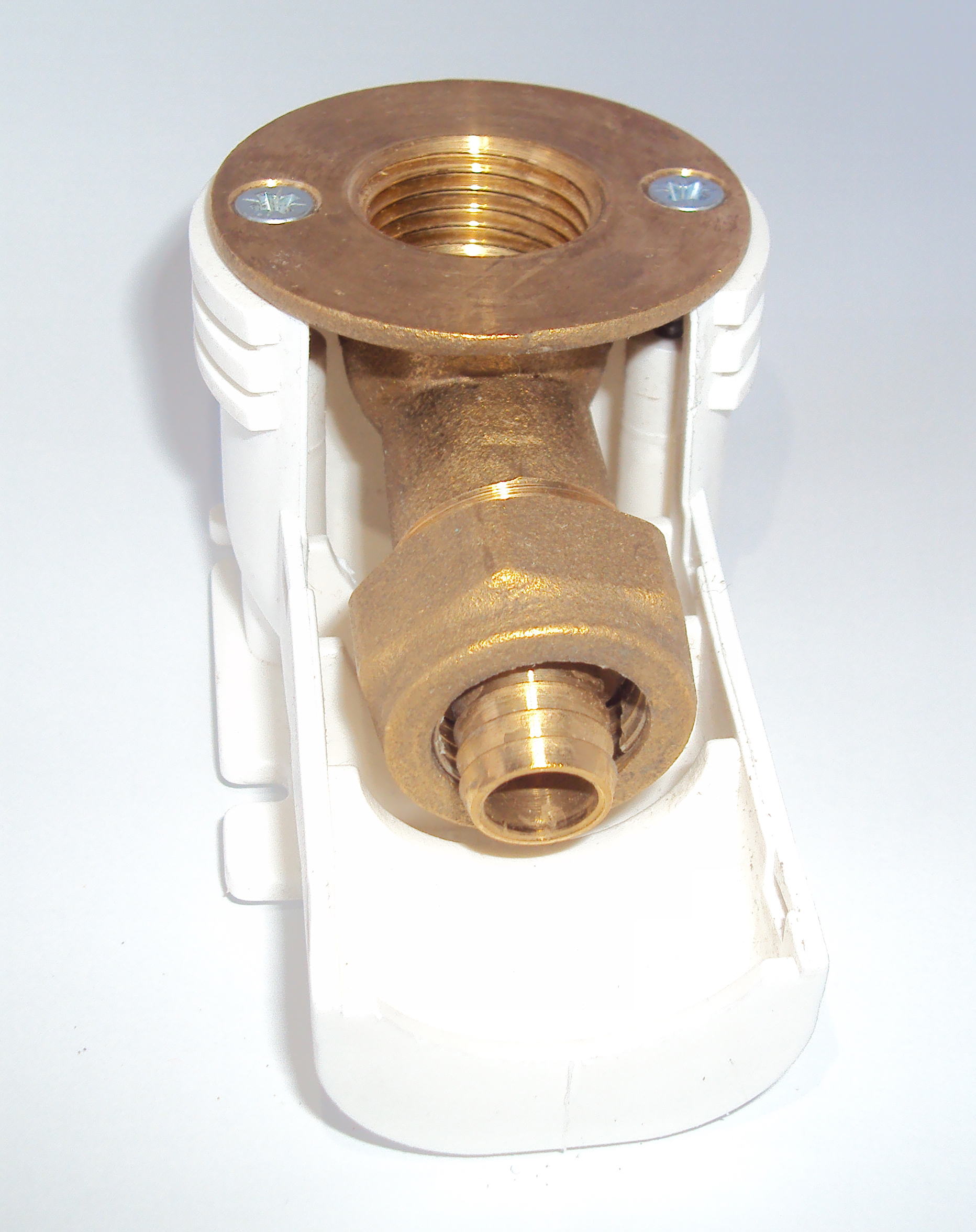Угол для батареи Flexa D. 16 x 1/2" М  HAKAN +GF+