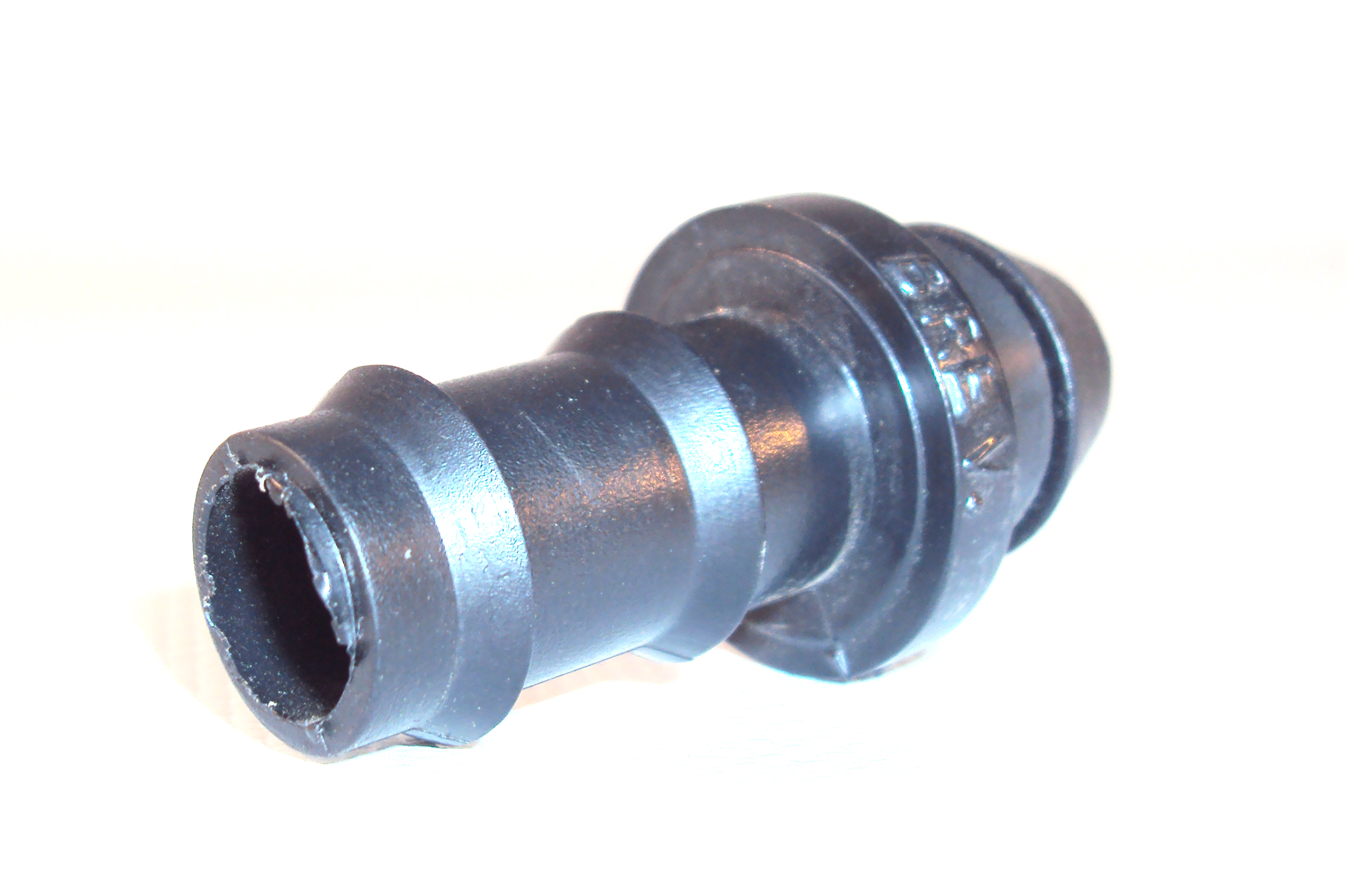 Conector PE / tub de picurare D. 16 12010