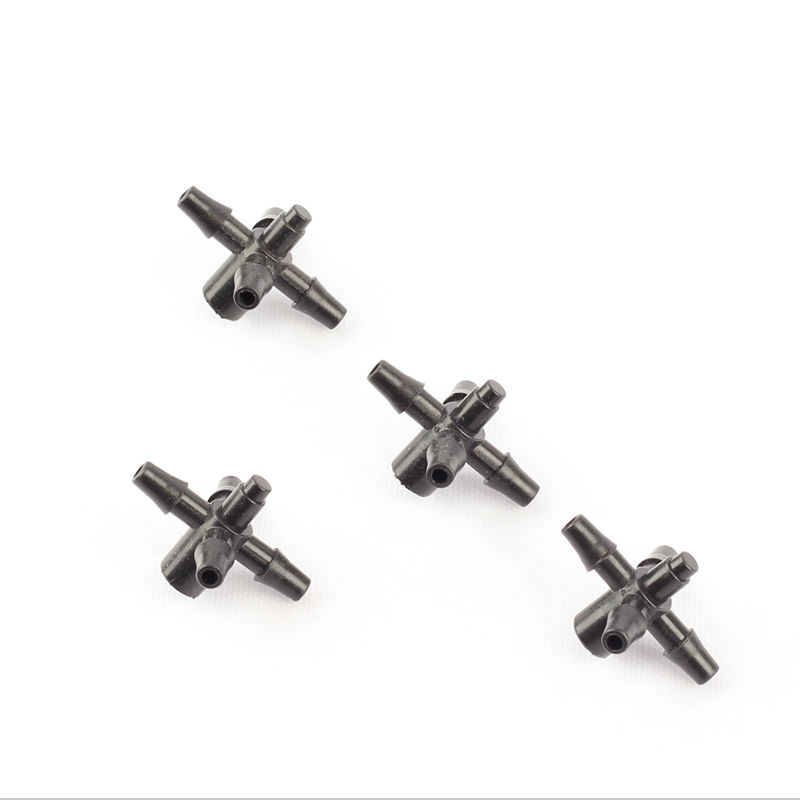 Adaptor pentru microtub cu  4 iesiri D. 3  UNITAPE