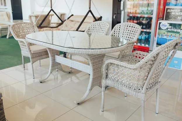 Masă din rattan 180x100cm