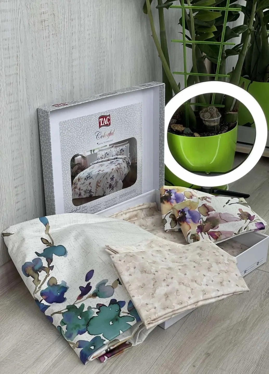 Set lenjerie de pat satin digital 2 TAC Colorful Lizzo