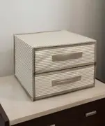 Бежевый